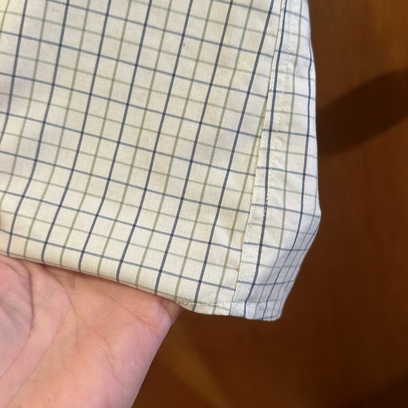 Eddie Bauer button-down collared shirt, size XXL - Picture 4 of 5